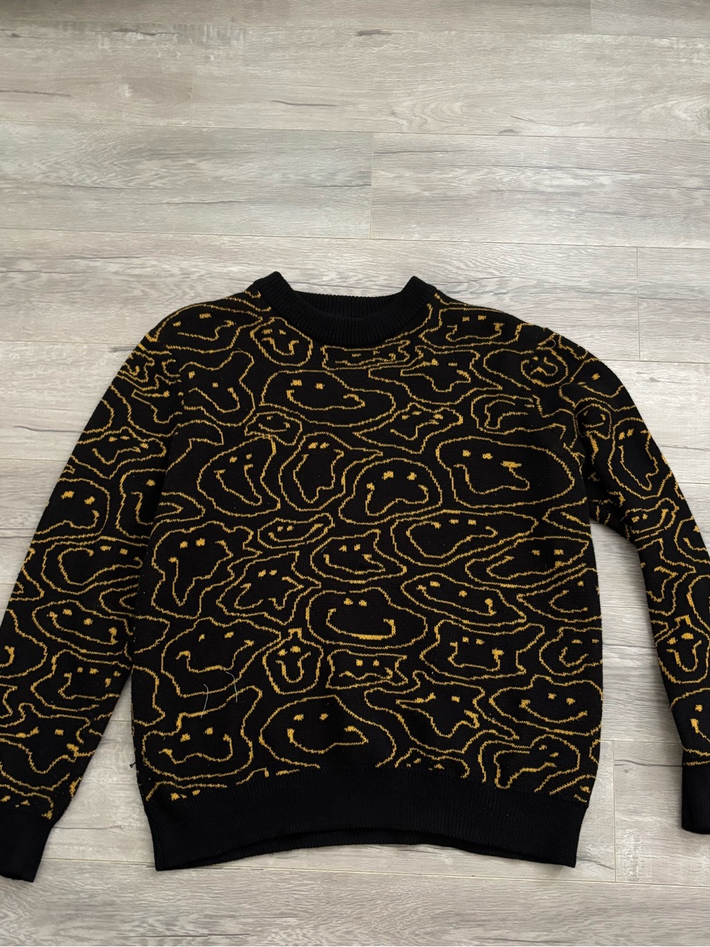 WESC Smiley shirt